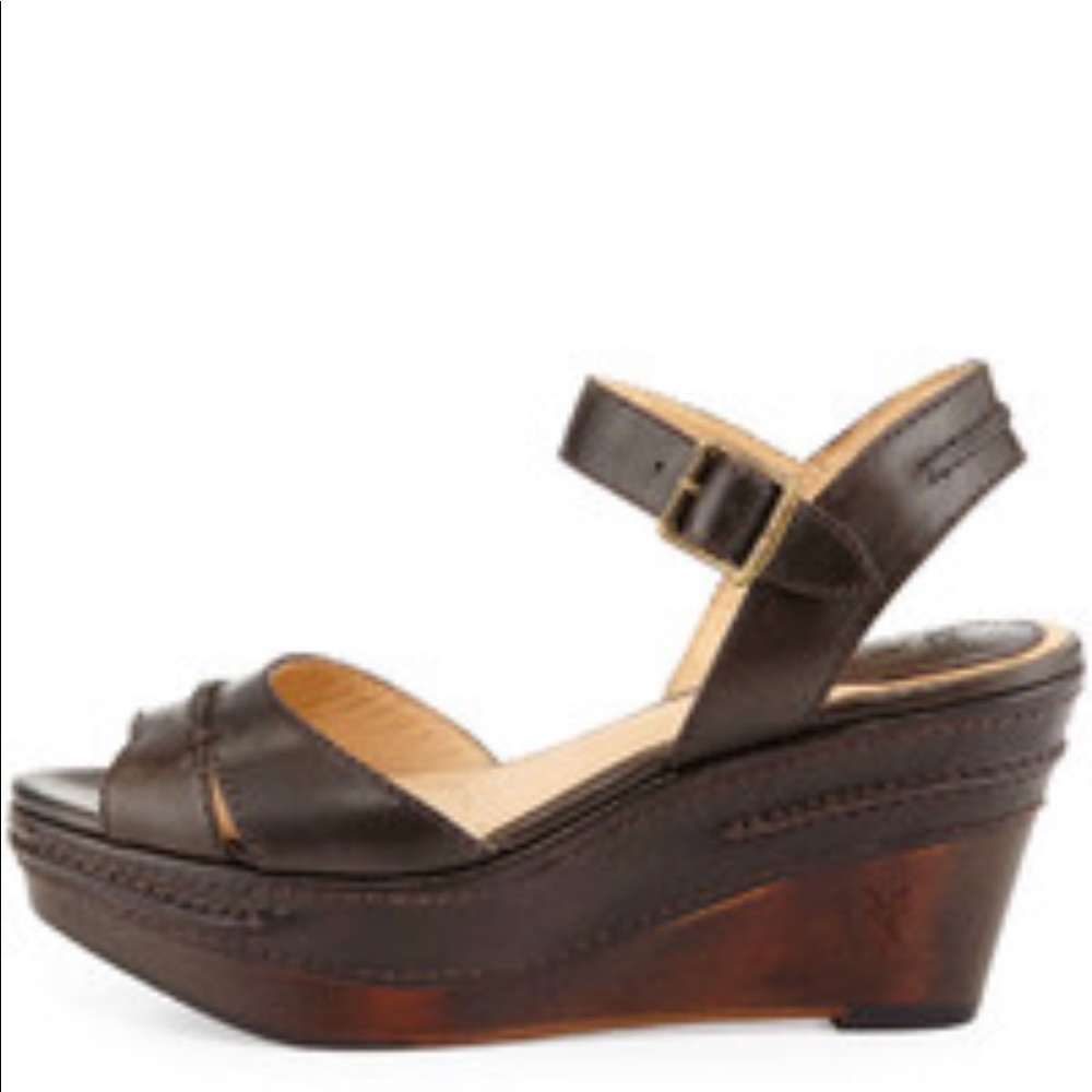 Frye Carlie Sandal - Women’s 7
